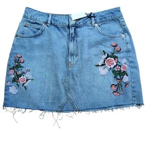 Moto Skirt Jeans denim size 10 embroidery Boho